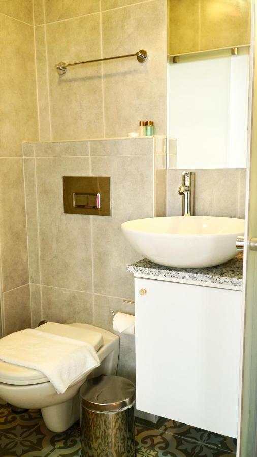 Qonaq Hotel & Suites Istanbul Eksteriør bilde