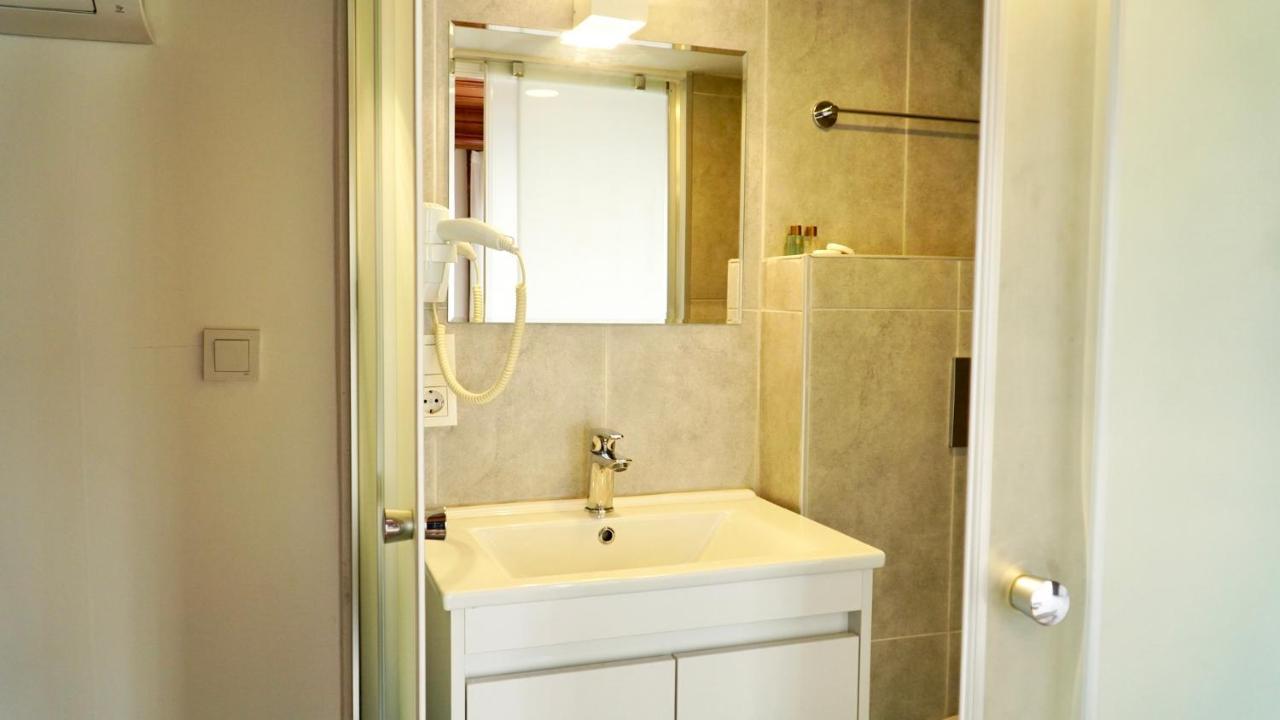 Qonaq Hotel & Suites Istanbul Eksteriør bilde