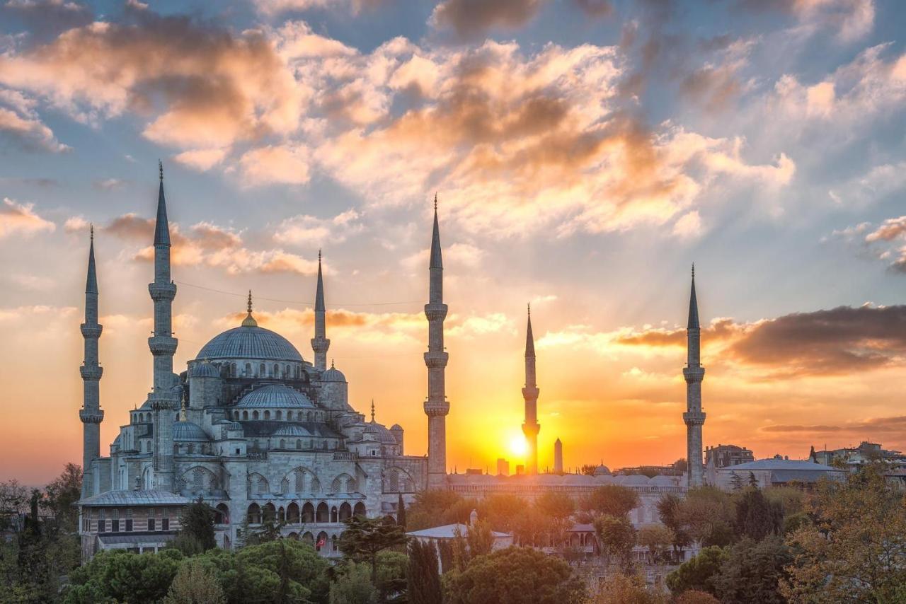 Qonaq Hotel & Suites Istanbul Eksteriør bilde